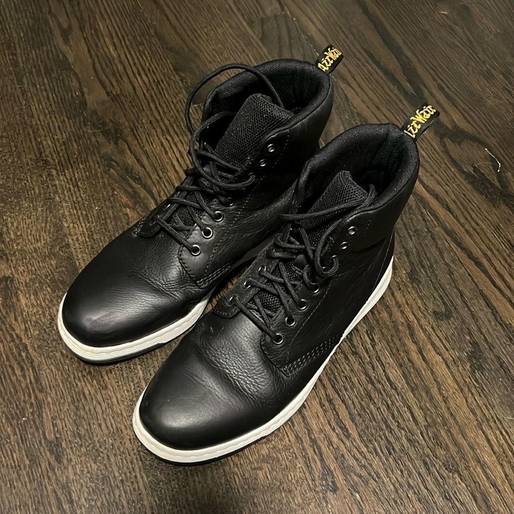 Dr. Martens - Womens Boots
